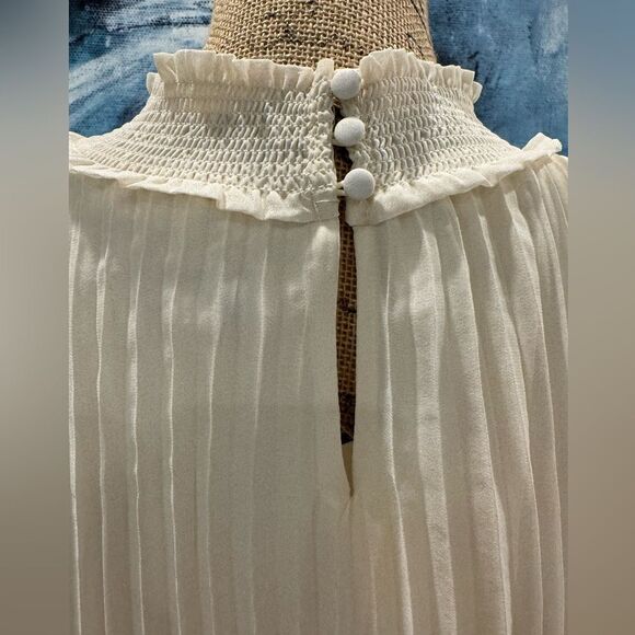 Nanette Lepore pleated tank top size XL - Picture 4 of 6